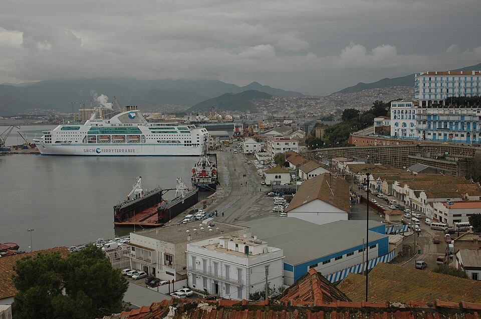 Vue aérienne du port de Béjaïa